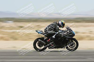 media/May-25-2025-TrackXperience (Sun) [[393a69de75]]/Level 1/Session 5 (Speed Pans)/